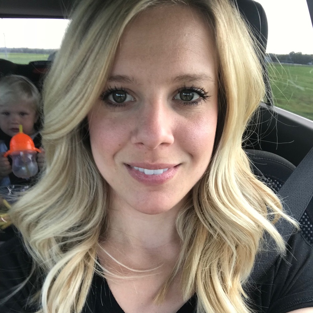 Meet your Posher, Alise